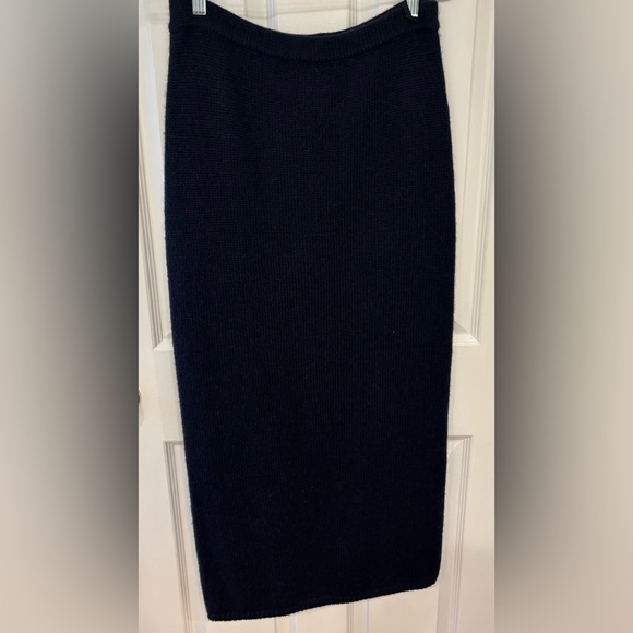 Ralph Lauren Navy Blue Camel Hair Wool Knit Midi Sweater Skirt size Medium - Picture 3 of 4